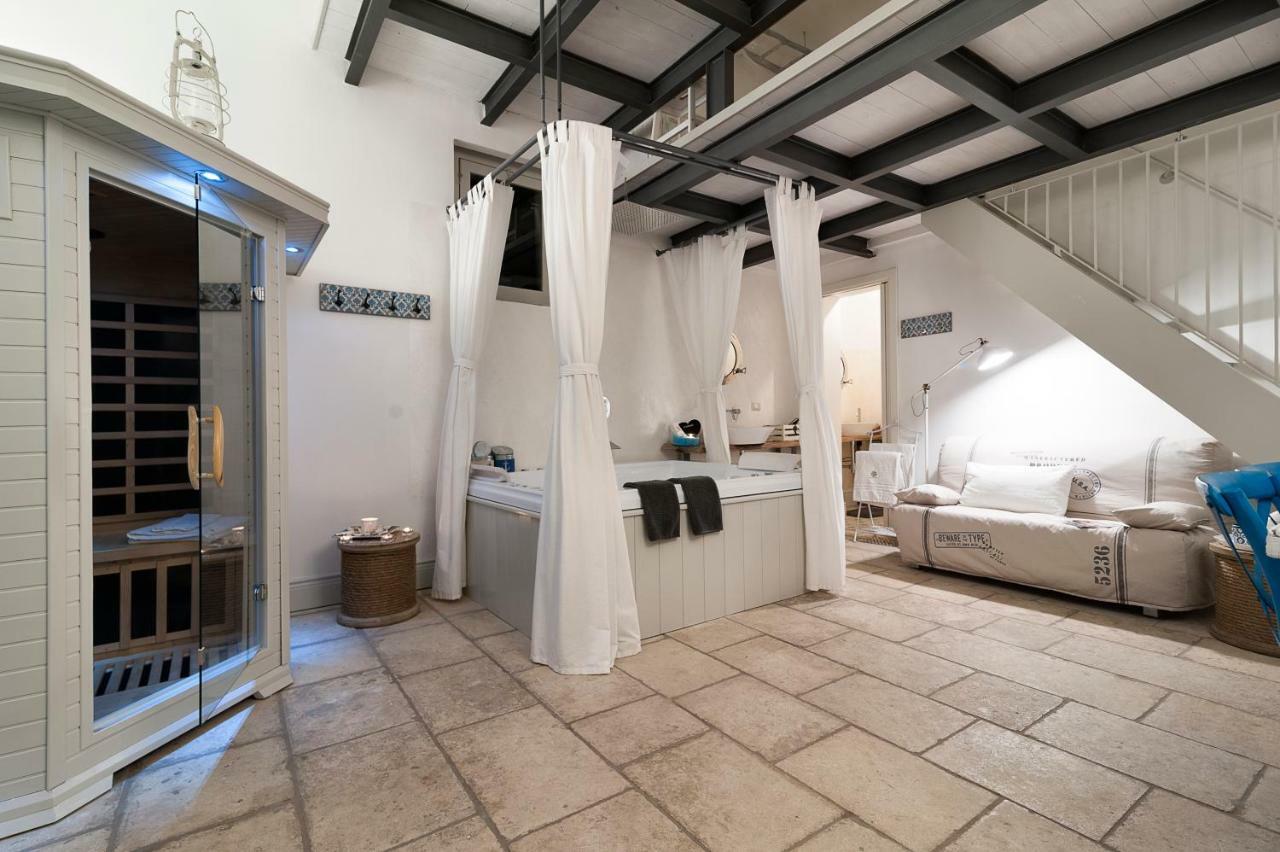 Bed and Breakfast Palazzo Mandurino Luxury Relais Zollino Exterior foto