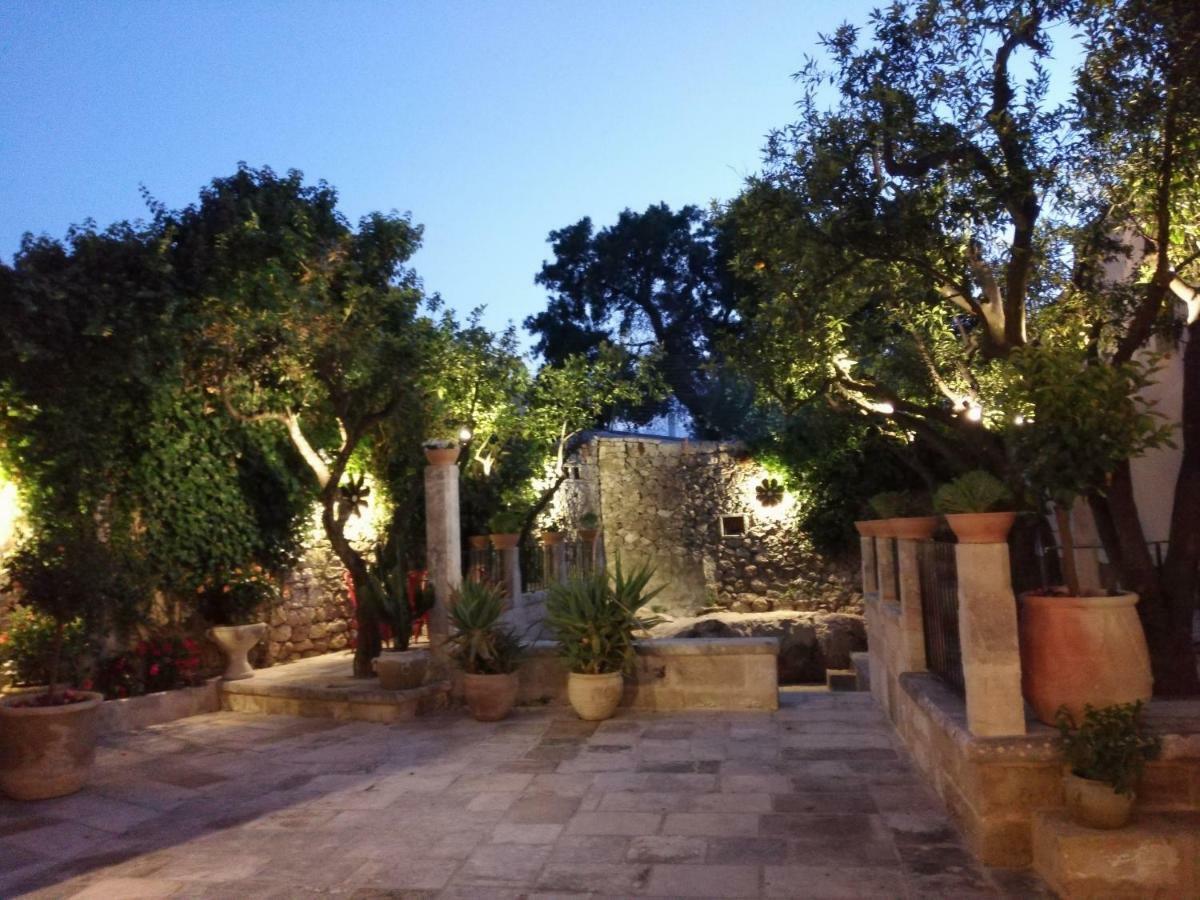 Bed and Breakfast Palazzo Mandurino Luxury Relais Zollino Exterior foto